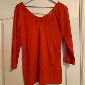BANANA REPUBLIC V NECK ORANGE STRETCHY T SHIRT